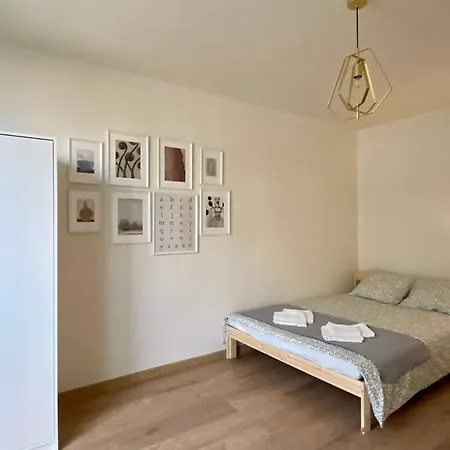 Gasthuis Halby Pereca 13/19